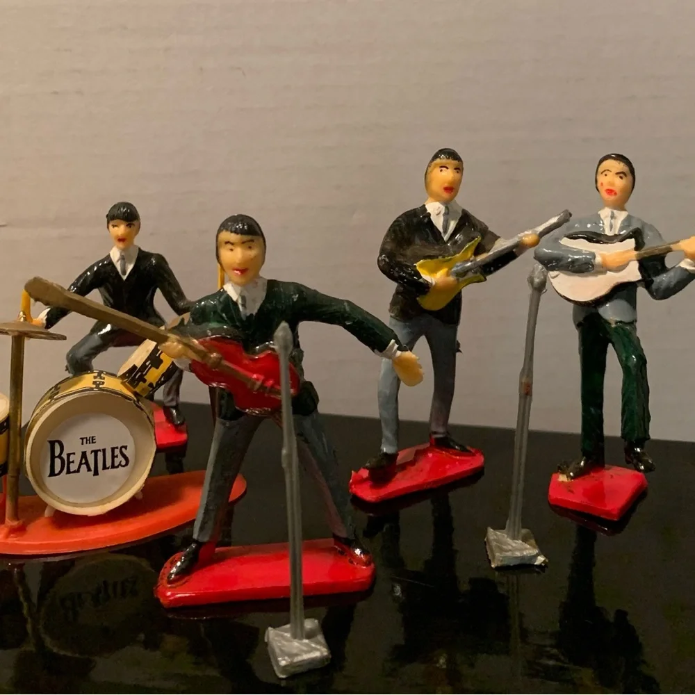 60’s Vintage BEATLES Plastic Cake Toppers/figures